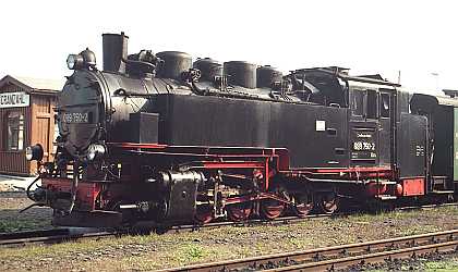 DB 099 750-2 im Bahnhof Cranzahl