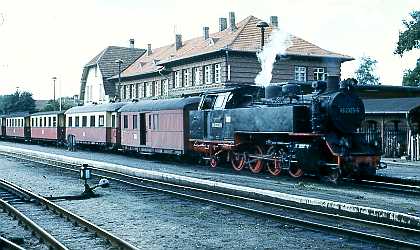 99 2323-6 steht abfahrbereit in Kühlungsborn (13.9.1977)